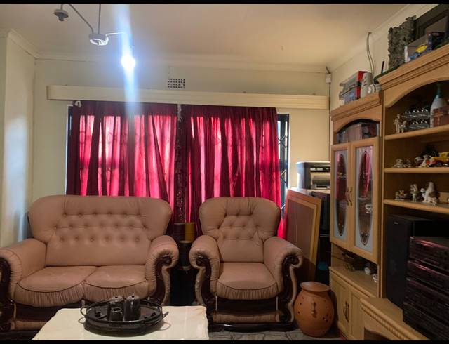 4 BEDROOM HOUSE FOR SALE IN FINSBURY